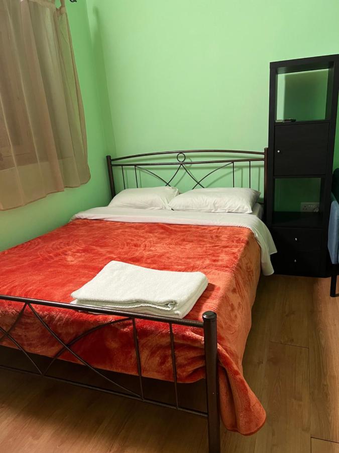 Zouglas App Guesthouse Limassol Eksteriør billede