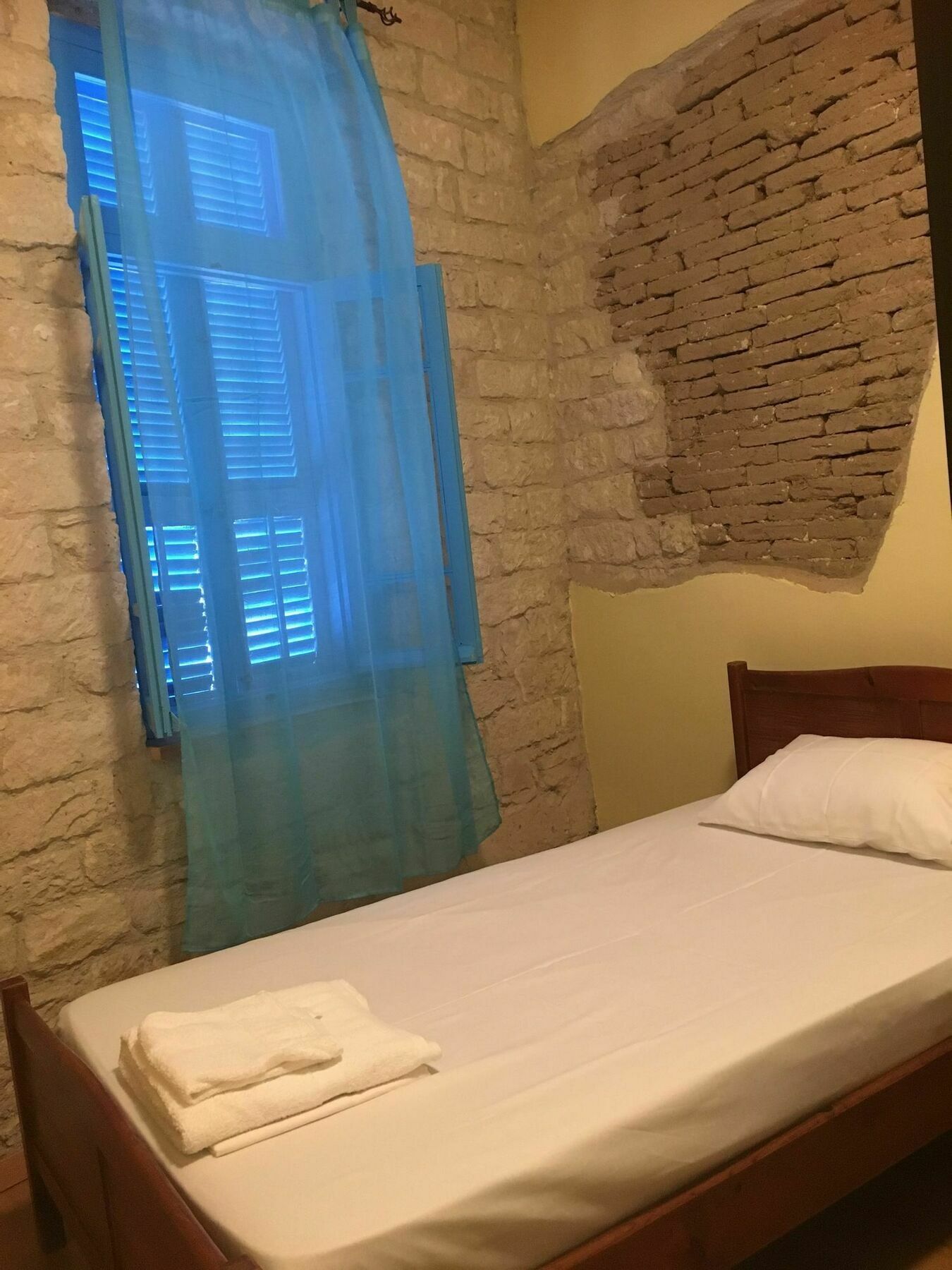 Zouglas App Guesthouse Limassol Eksteriør billede